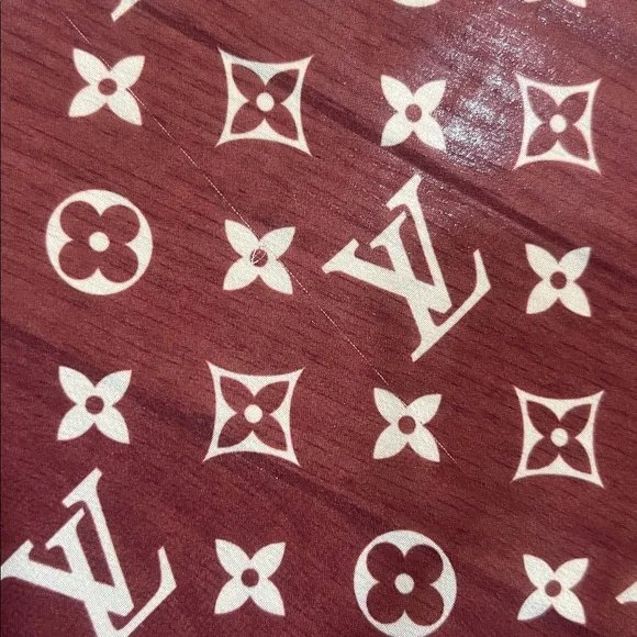 (( not authentic))NEW❤️LV Chiffon Shawl - Picture 14 of 17